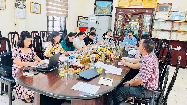 PPMU会議の様子（ハノイ市）