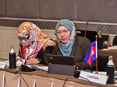 Active discussion among the participants on the theme of AACDHM to be held in Indonesia this year.