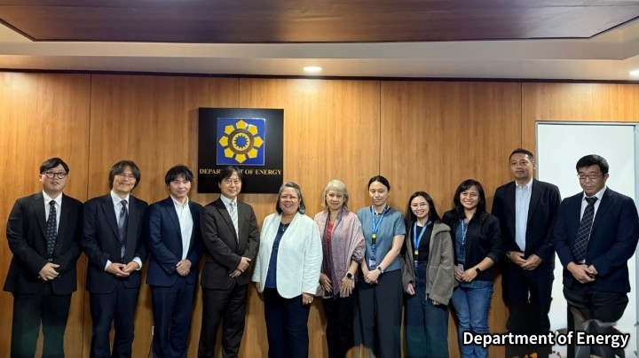 エネルギー省ゲバラ次官表敬（写真提供：DOE）
