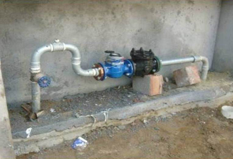 UMA導入前のサンパウロ州上下水道公社（SABESP）が使っていた水道計ユニット。