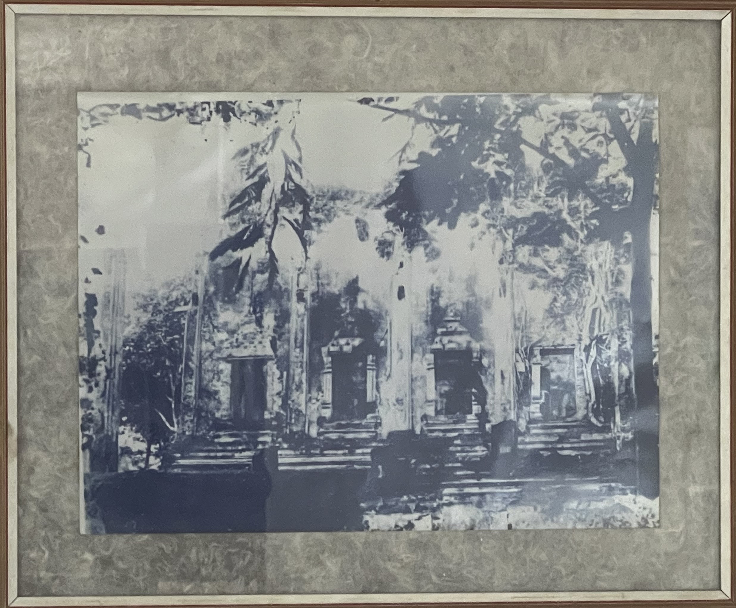 写真６　19世紀頃の破壊されたホーパケオ寺院の写真