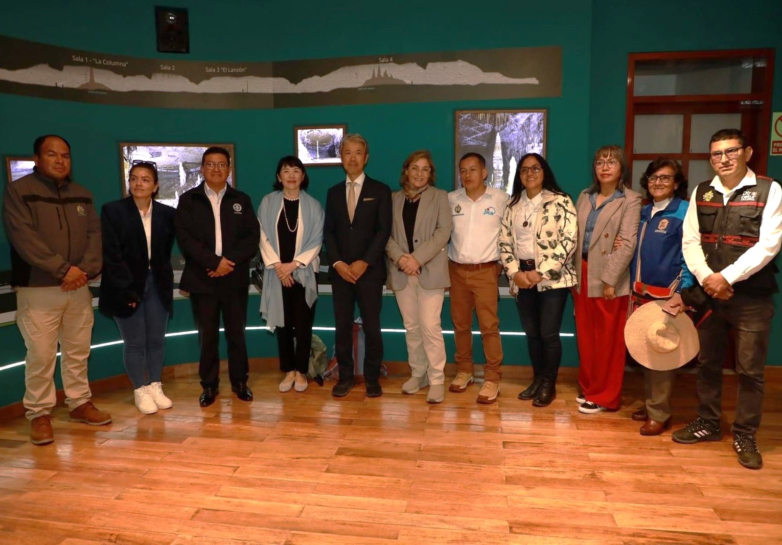 Dentro del Centro de Visitantes de la Caverna Quiocta