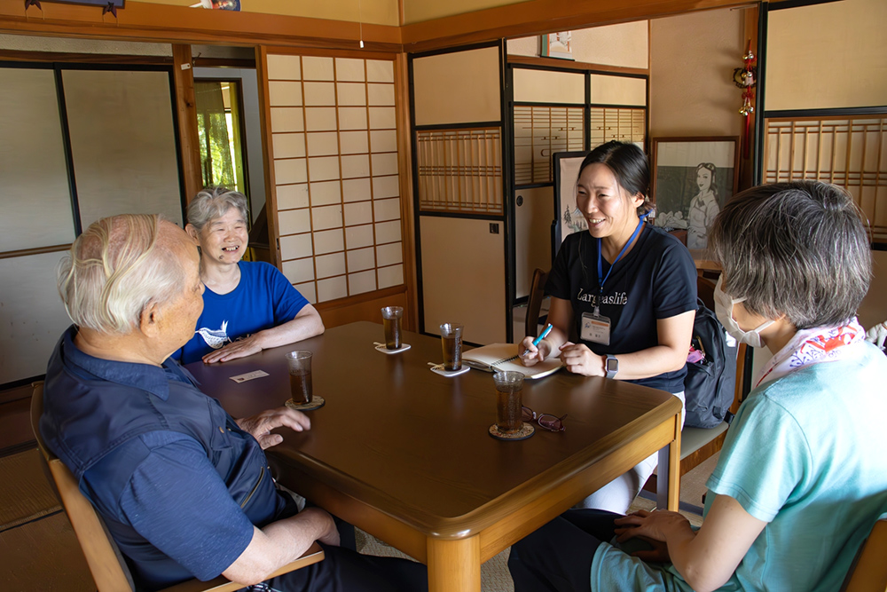 配食サービス利用者に聞き取り