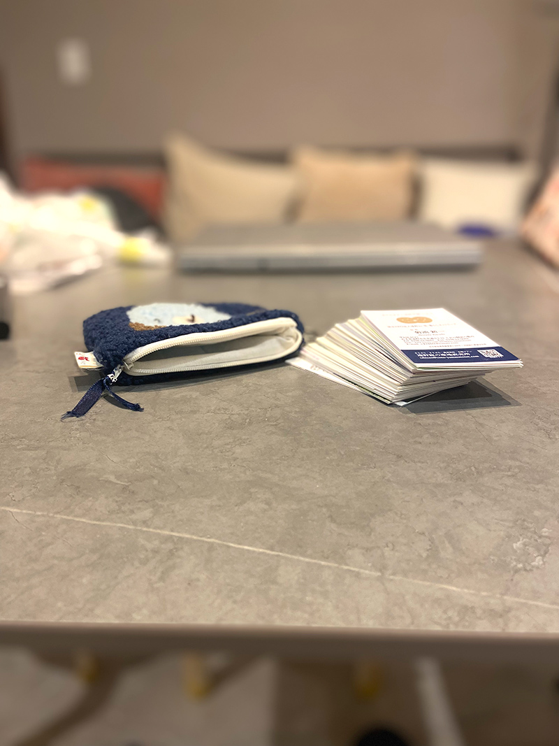 交換した名刺の数々