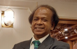 アーナンダ・クマーラさん