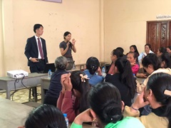 ウドムサイ県で行った金融リテラシーのセミナー