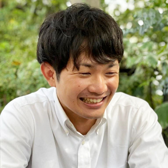 栗野泰成