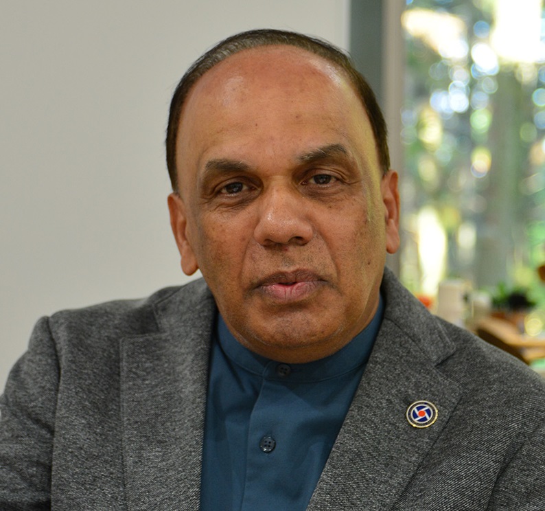 シリパーラ・ウィラコーン先生