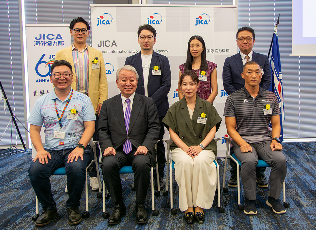 受賞者たちが今に至る道