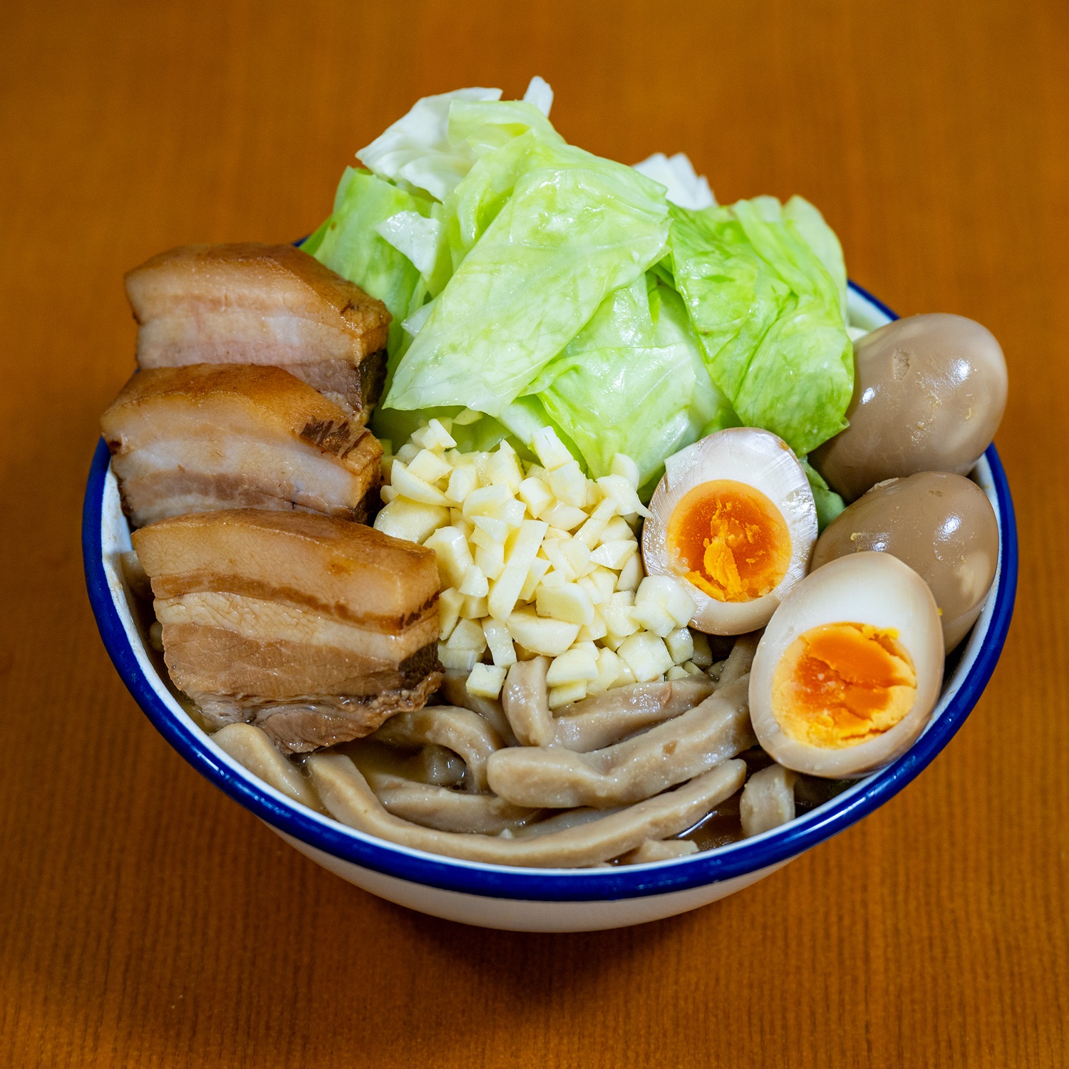 任地の食生活に彩りを！隊員めし