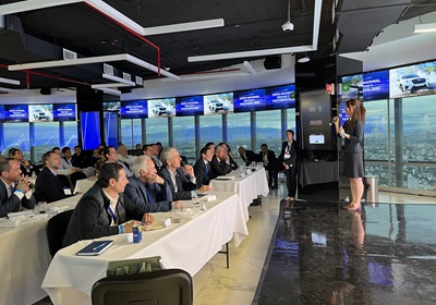 就職ストーリー