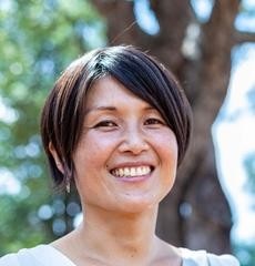 有坂純子さん