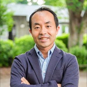 岸卓巨さん