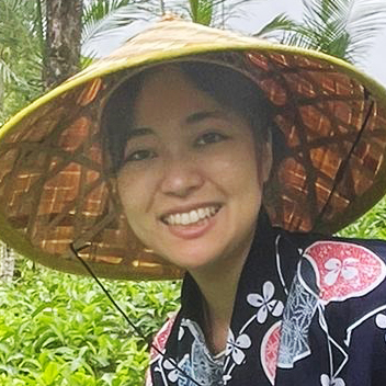 西岡里佳子さん