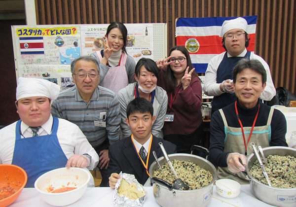 地元高校生とコスタリカの方が直接交流できるイベントを企画