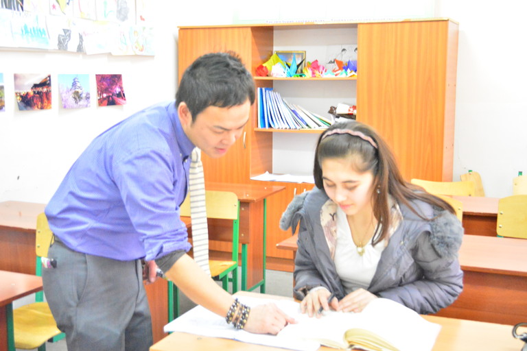 ウズベキスタンで日本語教育隊員として活動した瀬戸口さん
